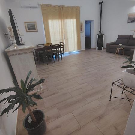 Casa Emma Apartment Cabras Luaran gambar