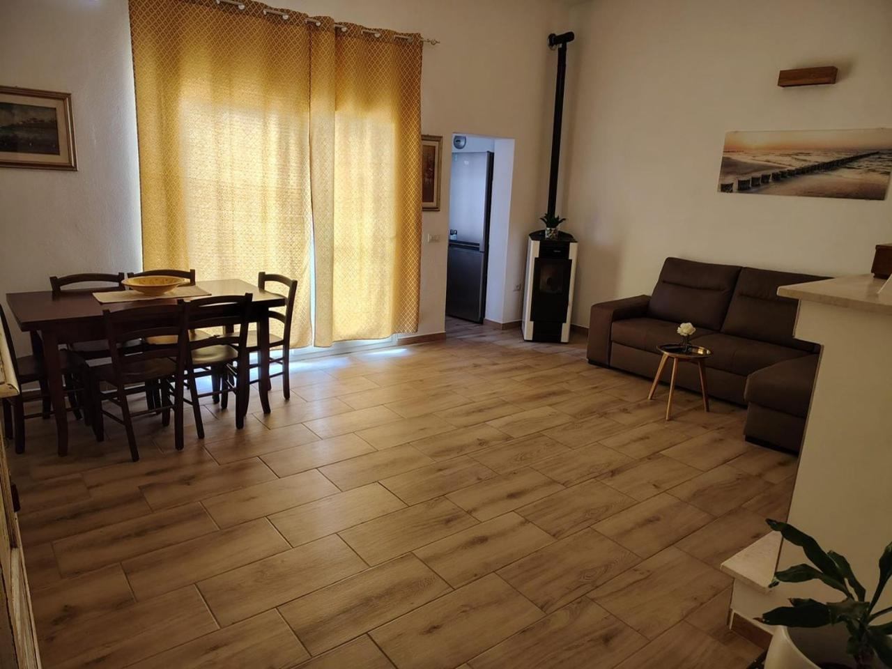 Casa Emma Apartment Cabras Luaran gambar